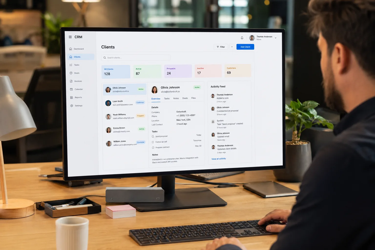 Mini CRM